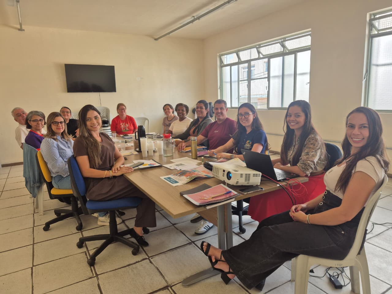 Pará de Minas mobiliza diferentes setores para elaboração do Plano Municipal pela Primeira Infância